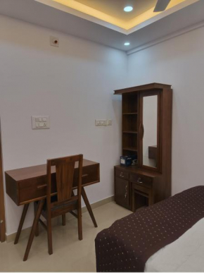 Posh 1 BHK Apt with Temple View in Guruvayur C1301